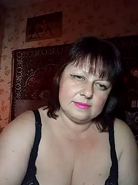 Snapshot of AuroKaria chatting on April 23, 2026, 1:02 pm AuroKaria online show from April 23, 2026, 1:02 pm