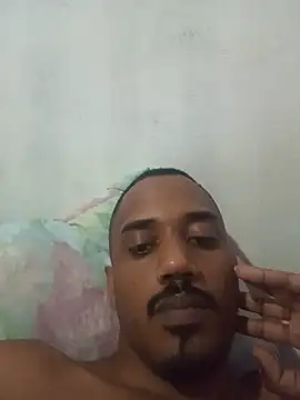Snapshot of Gabriel28cm chatting on August 6, 2026, 10:27 pm Gabriel28cm online show from August 6, 2026, 10:27 pm