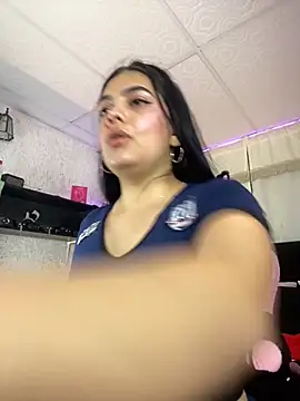 molly bick online show from April 10, 2026, 3:19 pm