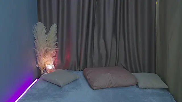 JennyJordans online show from May 24, 2026, 1:05 am