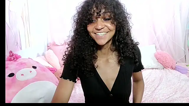 Snapshot of mia_hart chatting on May 29, 2026, 4:29 am mia hart online show from May 29, 2026, 4:29 am