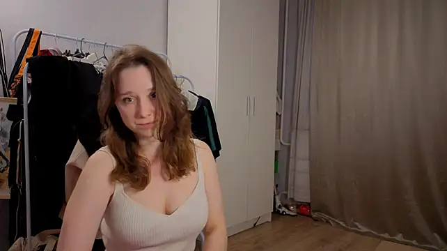 Snapshot of hunny_ines chatting on May 15, 2026, 6:06 pm hunny ines online show from May 15, 2026, 6:06 pm