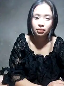 Snapshot of Liss-mimi chatting on April 5, 2026, 2:24 pm Liss-mimi online show from April 5, 2026, 2:24 pm