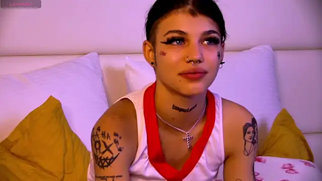 YasminnStorm online show from June 2, 2026, 4:12 am