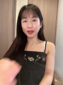 Snapshot of Hinako_0012 chatting on June 8, 2026, 3:07 am Hinako 0012 online show from June 8, 2026, 3:07 am