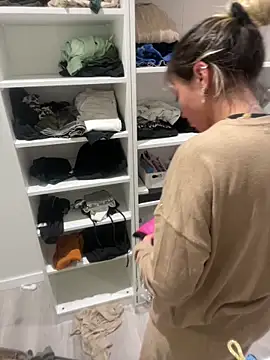 zensorial online show from April 8, 2026, 9:27 pm