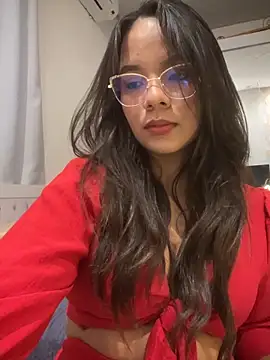 arabellaaperi online show from April 12, 2026, 3:48 pm