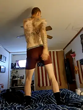 Snapshot of travisrwade chatting on April 7, 2026, 1:13 pm travisrwade online show from April 7, 2026, 1:13 pm