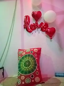 Snapshot of MANSI_HORNI86 chatting on May 31, 2026, 12:49 am MANSI HORNI86 online show from May 31, 2026, 12:49 am