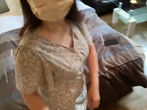 Snapshot of lemonade_madame chatting on April 10, 2026, 1:34 am lemonade madame online show from April 10, 2026, 1:34 am