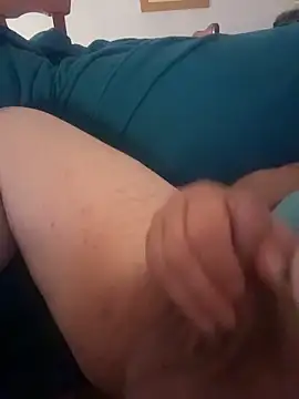 Snapshot of davi1477 chatting on April 8, 2026, 12:50 pm davi1477 online show from April 8, 2026, 12:50 pm