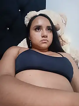 Valentina Narvaez online show from May 23, 2026, 7:35 pm