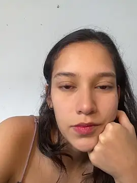 RAMONA and ROGER online show from April 8, 2026, 1:45 pm