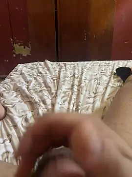 Snapshot of RapotorE chatting on July 8, 2026, 1:45 pm RapotorE online show from July 8, 2026, 1:45 pm