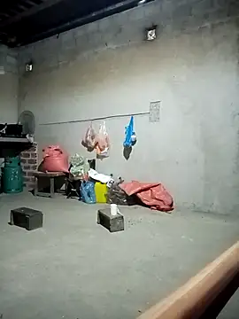 Snapshot of Ffhhqww1 chatting on April 12, 2026, 10:57 pm Ffhhqww1 online show from April 12, 2026, 10:57 pm