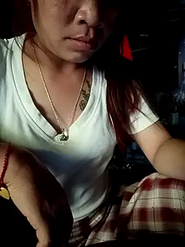 Snapshot of Ffhhqww1 chatting on April 10, 2026, 9:27 am Ffhhqww1 online show from April 10, 2026, 9:27 am