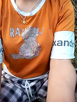 minachao121 online show from April 8, 2026, 11:01 am