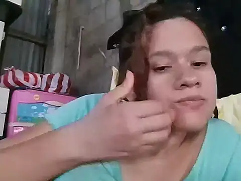 JennifferJilson online show from April 25, 2026, 8:28 pm