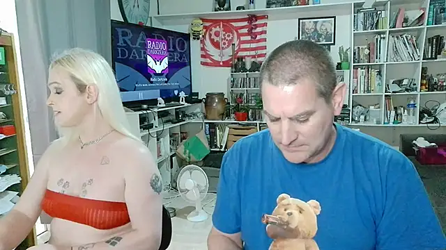 teddythebeer86 online show from June 4, 2026, 3:38 pm