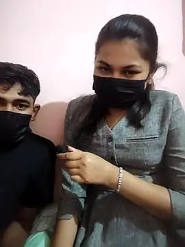 Snapshot of Yourfavorite_12 chatting on April 6, 2026, 6:09 pm Yourfavorite 12 online show from April 6, 2026, 6:09 pm