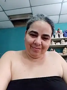 Golositadeamor online show from June 19, 2026, 7:41 pm