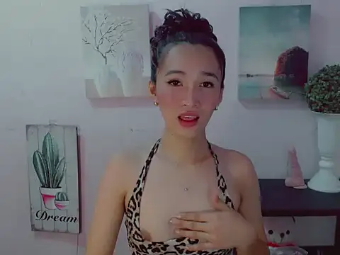 Mystic haraxx online show from May 30, 2026, 2:18 am