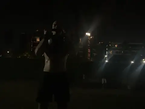 Veyronyx online show from April 17, 2026, 12:52 pm