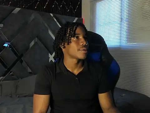 Snapshot of axel_silva4 chatting on May 31, 2026, 7:25 pm axel silva4 online show from May 31, 2026, 7:25 pm