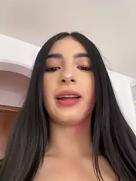 Snapshot of Magiee_Thompson chatting on July 29, 2026, 3:00 pm Magiee Thompson online show from July 29, 2026, 3:00 pm