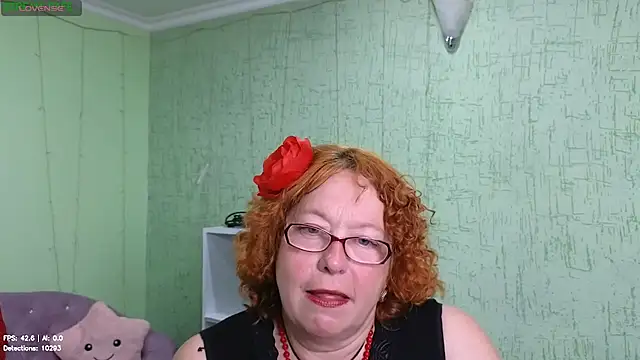 Snapshot of Fara_Flutte chatting on June 24, 2026, 10:25 am Fara Flutte online show from June 24, 2026, 10:25 am
