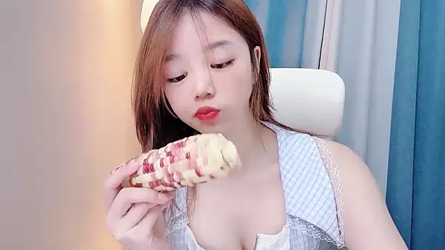 Lilababy00 online show from July 7, 2026, 4:48 am