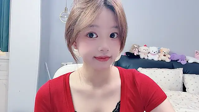 Lilababy00 online show from June 6, 2026, 3:56 am