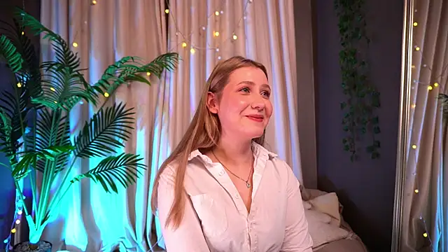 Emilicious online show from April 8, 2026, 8:05 am