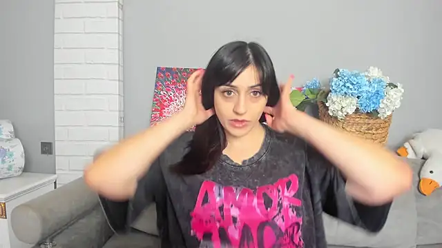 HabbiLove online show from April 10, 2026, 7:48 am