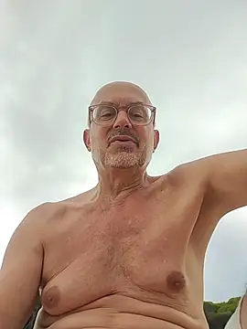 Snapshot of Rubicon_man chatting on July 26, 2026, 4:14 pm Rubicon man online show from July 26, 2026, 4:14 pm