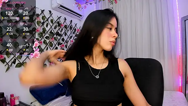 atenea kr online show from June 17, 2026, 10:19 pm