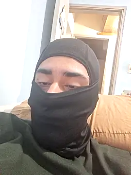 Snapshot of Frankito56 chatting on April 8, 2026, 9:11 am Frankito56 online show from April 8, 2026, 9:11 am