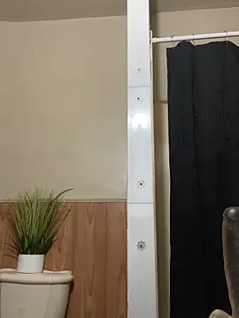 legaces69 online show from April 10, 2026, 11:23 pm