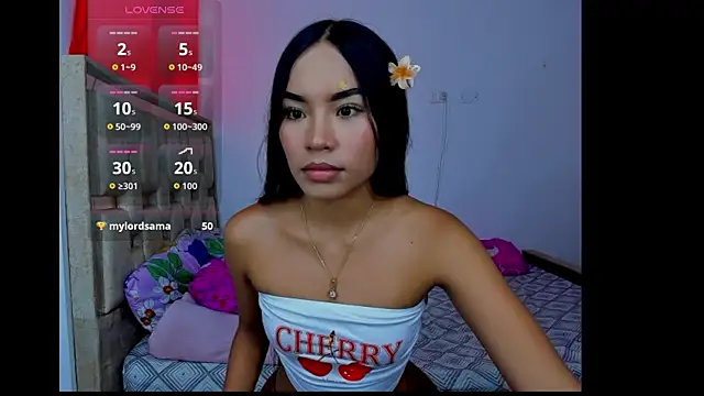 pocahontasbaby  online show from April 8, 2026, 6:20 pm