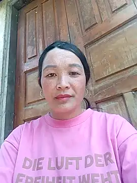 vanlucky2 online show from April 8, 2026, 6:15 am