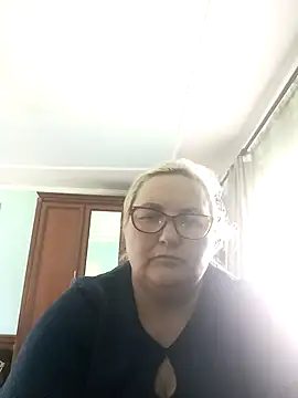 Snapshot of AureliaSky598 chatting on May 15, 2026, 10:46 am AureliaSky598 online show from May 15, 2026, 10:46 am