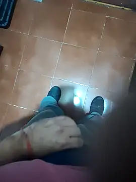 Javi-Sr online show from April 13, 2026, 8:07 am