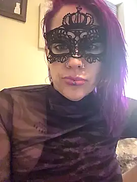 MistressSolena online show from April 20, 2026, 2:25 am