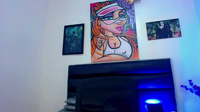 Mia dasilva  online show from June 19, 2026, 6:14 pm