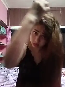 Snapshot of Hot_Soniya_08 chatting on June 19, 2026, 2:01 pm Hot Soniya 08 online show from June 19, 2026, 2:01 pm