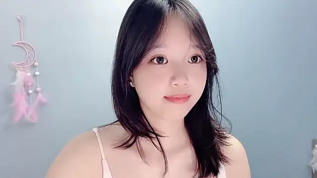 Xiaoqing00 online show from July 2, 2026, 10:54 am