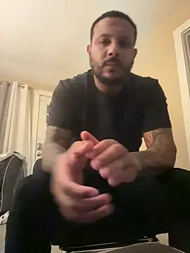Snapshot of letsgetit30 chatting on May 8, 2026, 2:48 am letsgetit30 online show from May 8, 2026, 2:48 am