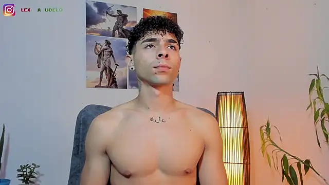 Snapshot of Alex_zt7 chatting on June 24, 2026, 2:04 pm Alex zt7 online show from June 24, 2026, 2:04 pm