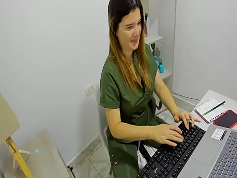 amelia 16 online show from May 5, 2026, 1:14 pm
