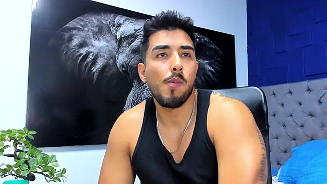Snapshot of alangreek1 chatting on June 2, 2026, 1:49 am alangreek1 online show from June 2, 2026, 1:49 am